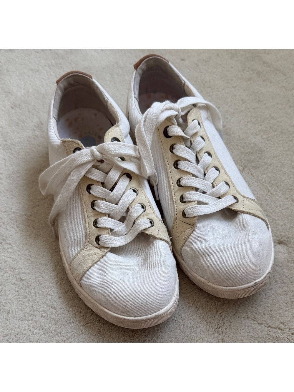 Revitalign Women's Casual Canvas Lace-Up Sneakers in White and Tan leather trim